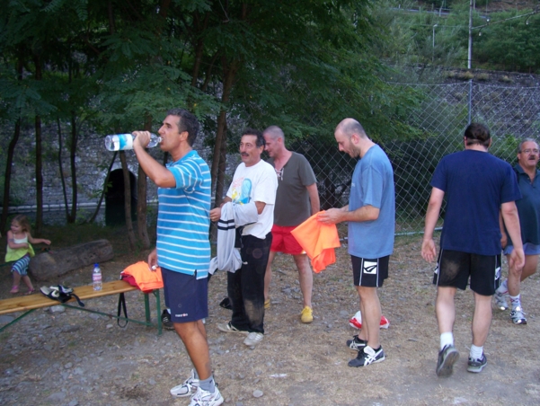  Image name: Calcio55.jpg 
 width: 601 pixel 
 height: 452 pixel 
 Size: 264761 bytes 
 Click to enlarge 